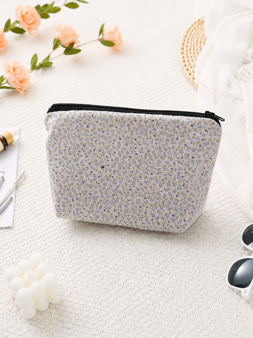 Pochette maquillage florale – Motif liberty blanc – Fait main au Québec